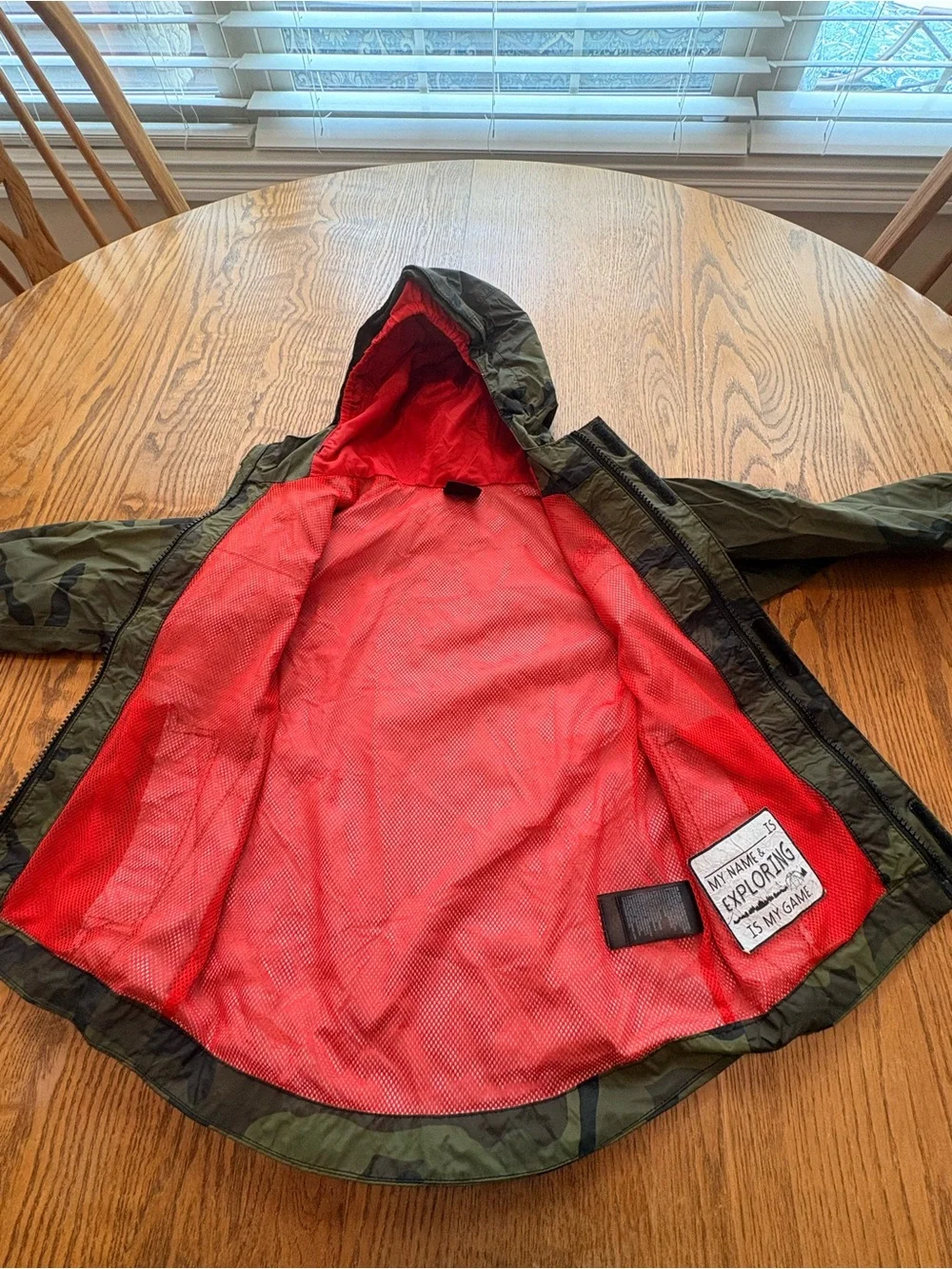 The North Face Green Camo toddler DryVent rain jacket Size 4T zipper boys girls